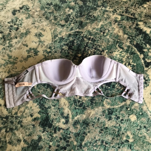 Victoria’s Secret Bra purple strapless lace - Picture 3 of 6